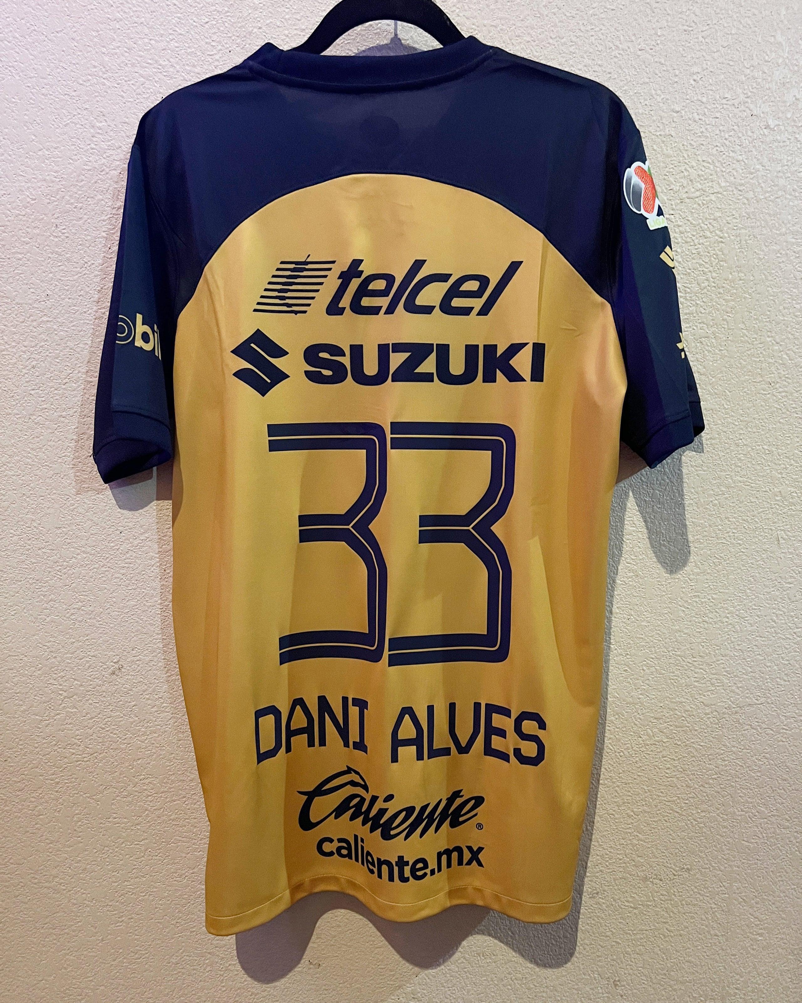 Pumas UNAM 2022 Dani Alves home jersey | 210VintageSoccerJerseys